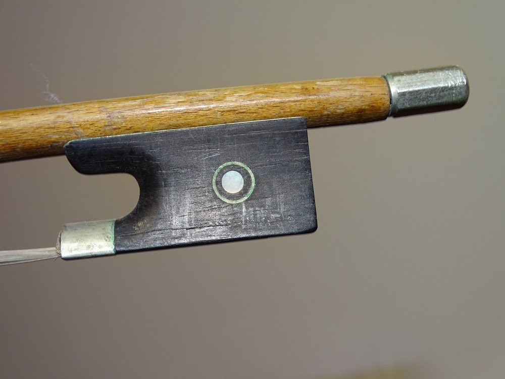 10 OLD VIOLIN BOWS FOR RENOVATION (S073)