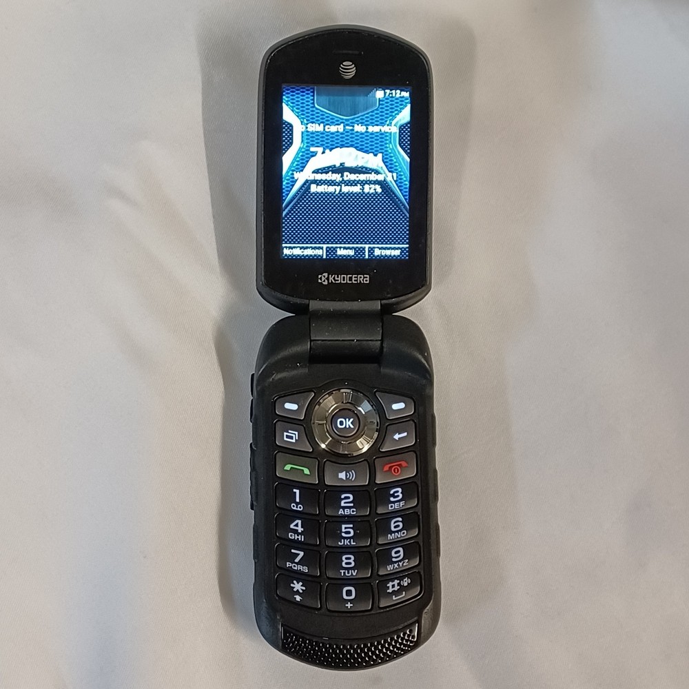 Kyocera DuraXE - 8 GB - Black (AT&T) E4710
