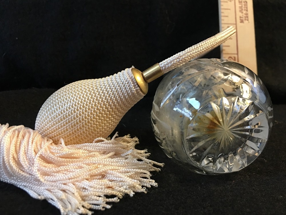 Clear Cut Glass Etched FLOWER Atomizer PERFUME Bottle
