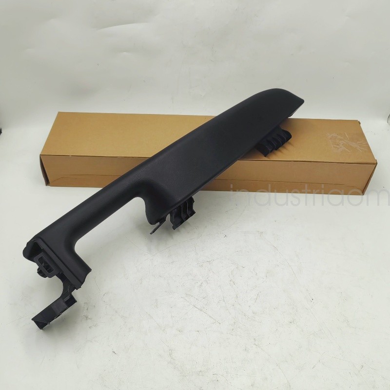 Left Side Front Driver Door Armrest Handle For 99-06 Chevrolet/GMC Select Models