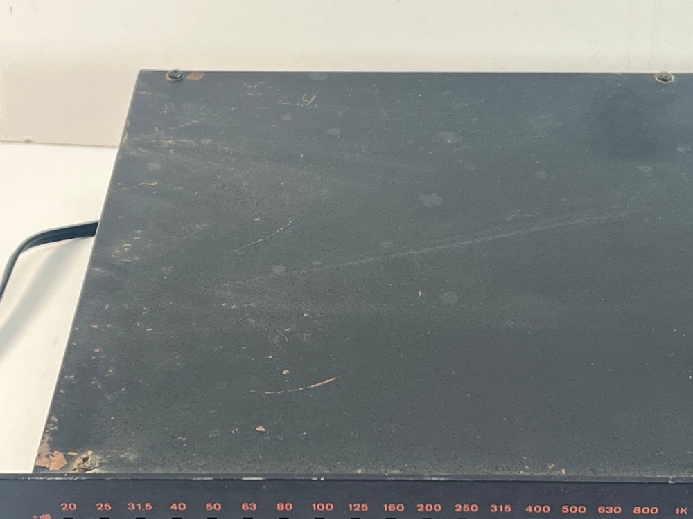 KMD Sound Electronics Model: EQ31M Graphic Equalizer