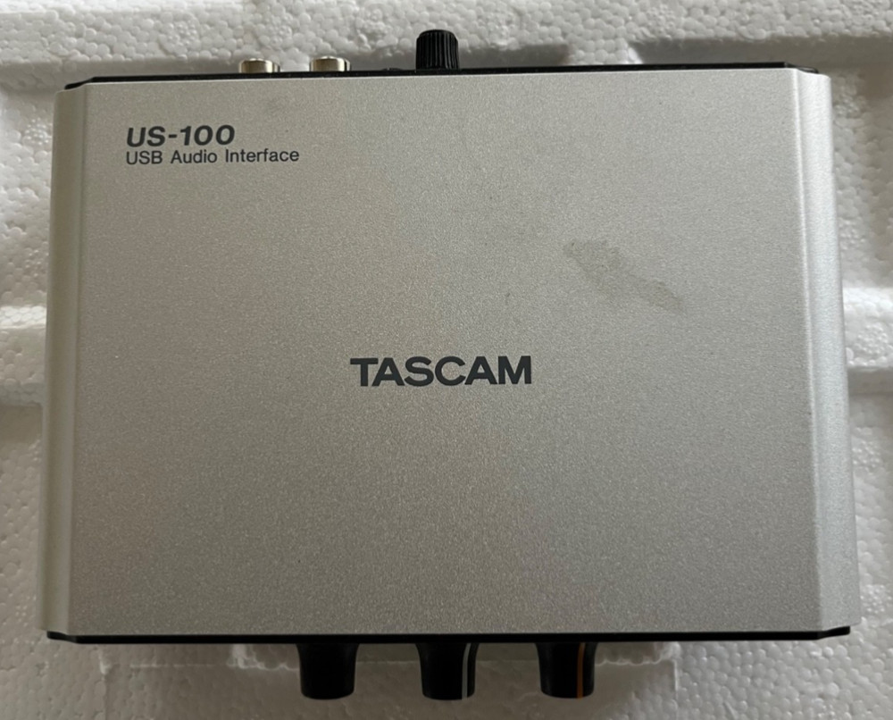 Tascam US-100 USB Audio Interface