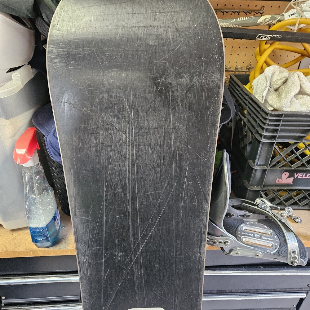 FLOW Icon 156cm Snowboard Ramones Series