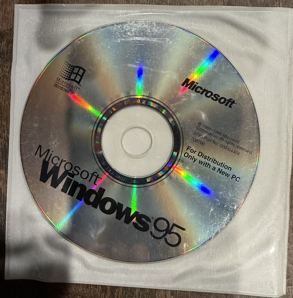 Microsoft Windows 95 With Certificate Of  Authenticity & Product ID