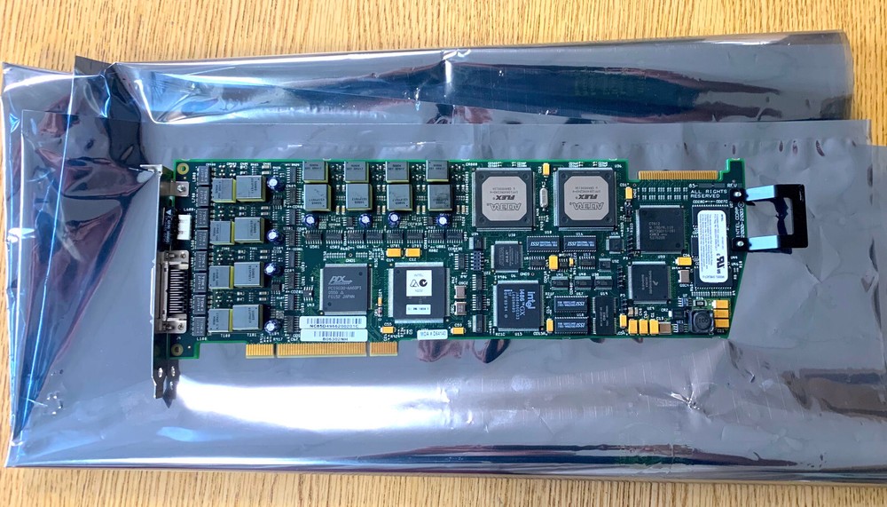 Intel Dialogic D82JCTUW PBX Integration Board