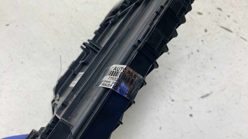 ⭕ 20-24 Model Y Front Left Frunk Low Voltage Body Controller Module 1497847-10-D