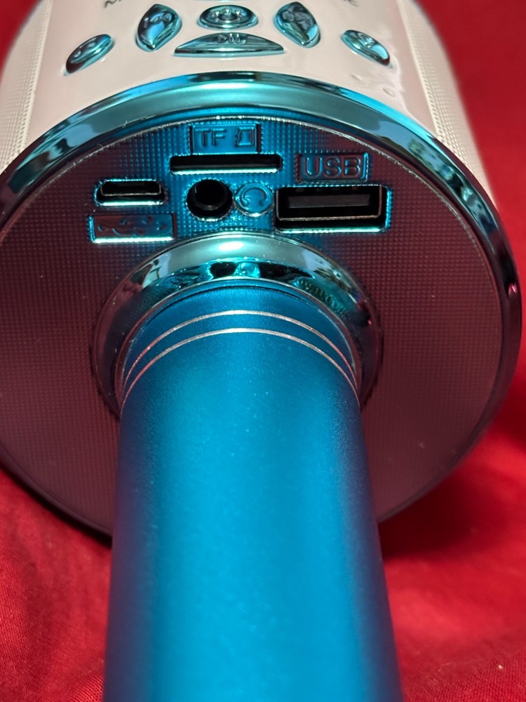 Karaoke Wireless Microphone - Blue in Color