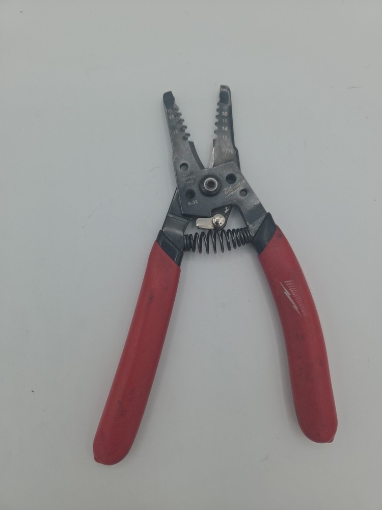 Milwaukee Tool 48-22-6109 Wire Stripper/Cutter For Solid & Stranded Wire
