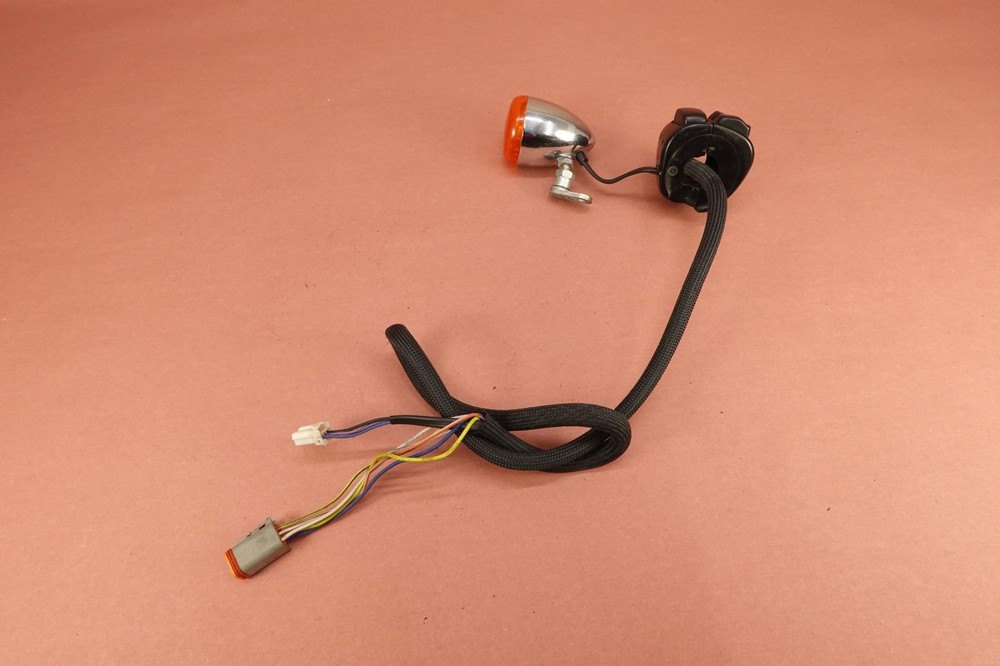 2005-2006 Harley Davidson FXDWGI Dyna Wide Glide Left Control Switch & Blinker