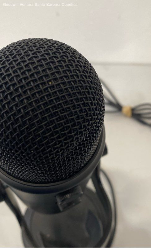 Blue Yeti Professional Multi-pattern USB Condenser Microphone - Blackout