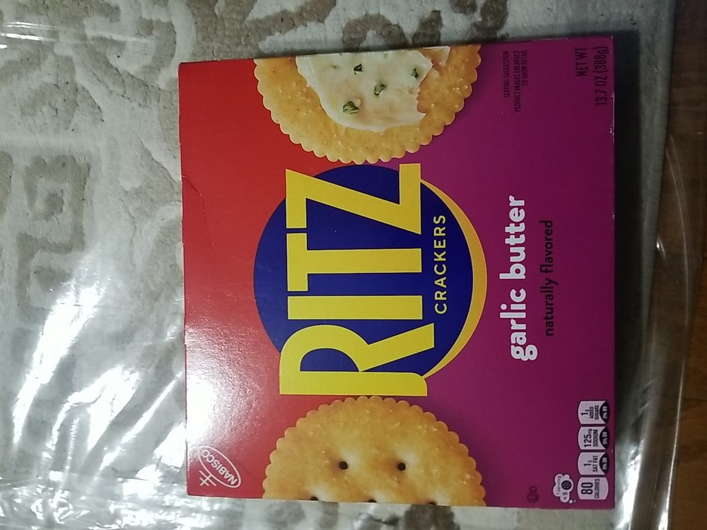 Ritz Garlic Butter Crackers 13.7 oz