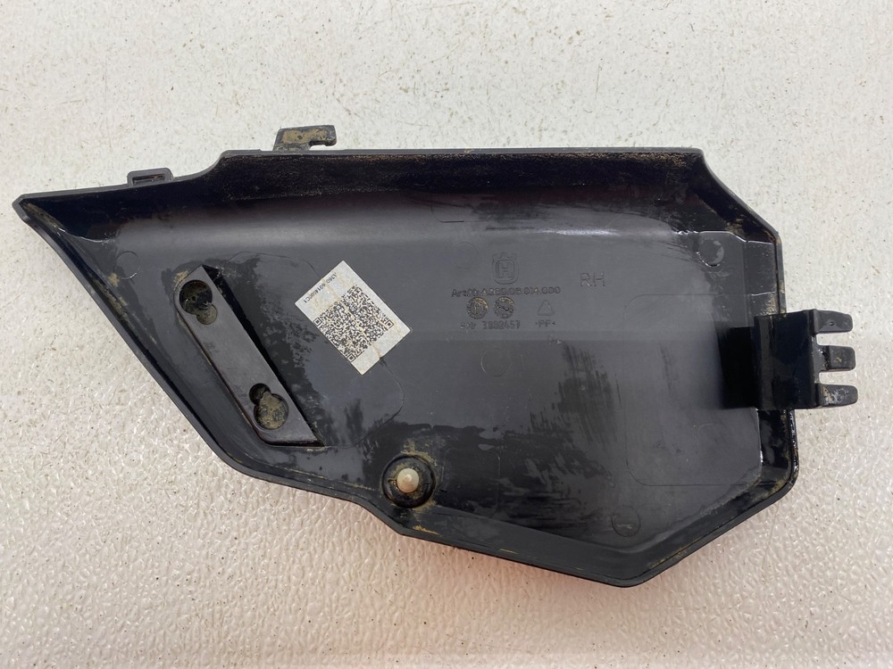Husqvarna Technical Accessories Side Panel - BLUE, Right A3600614000C1