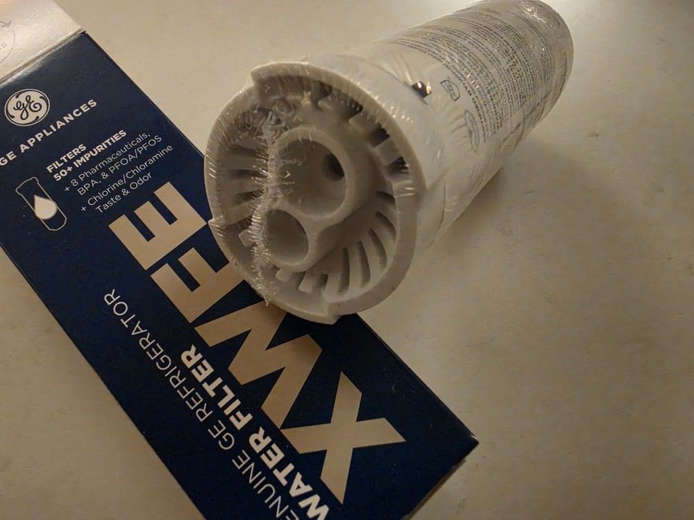 GE XWFE Water Filter - White