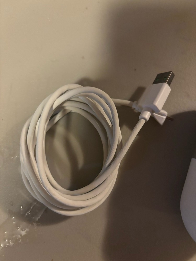 Razer Seiren Mini USB Condenser Microphone Compact Lightweight White