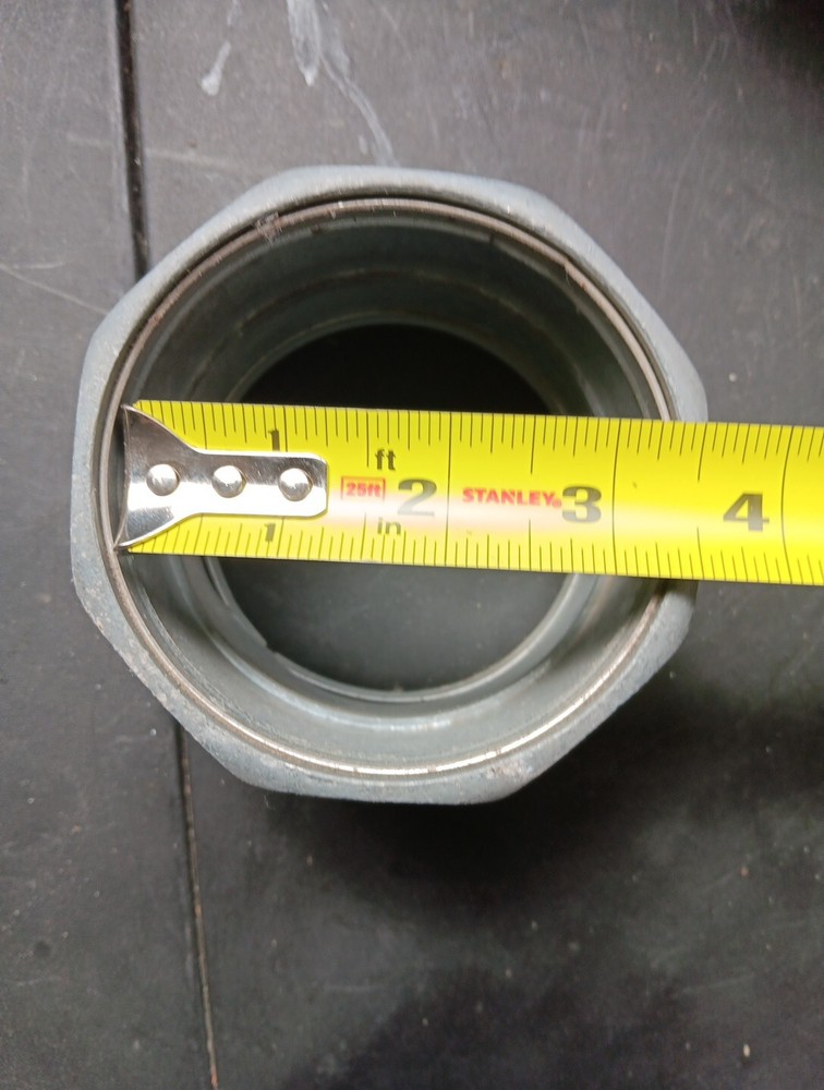 3" ARLINGTON COMPRESSION CONDUIT COUPLINGS. C011
