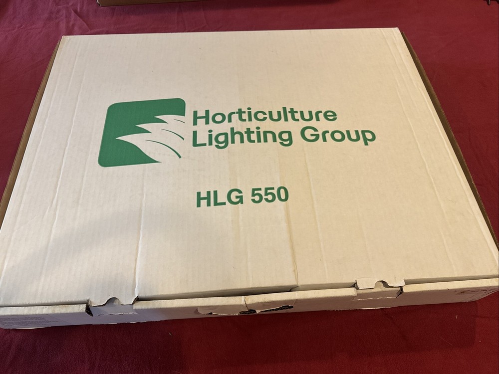Horticulture Lighting Group HLG550V2, Rspec LED Grow Light