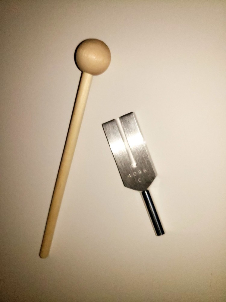 C 4096 Hz Tuning Fork with Activator