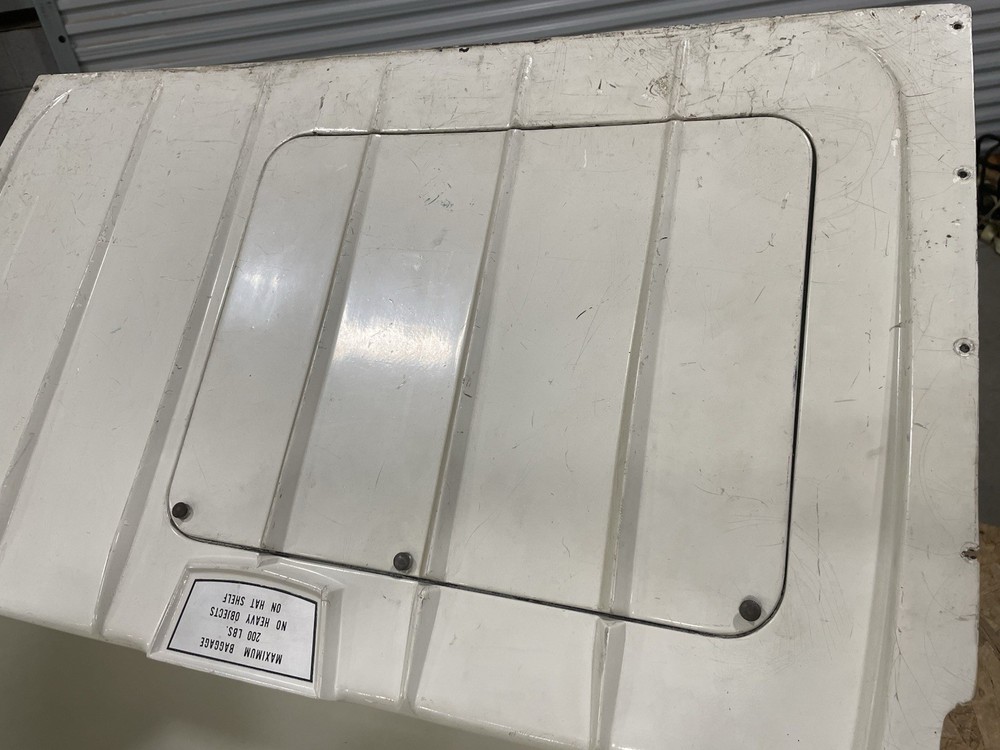 Aircraft Interior Hat Rack/Baggage Shelf Panel