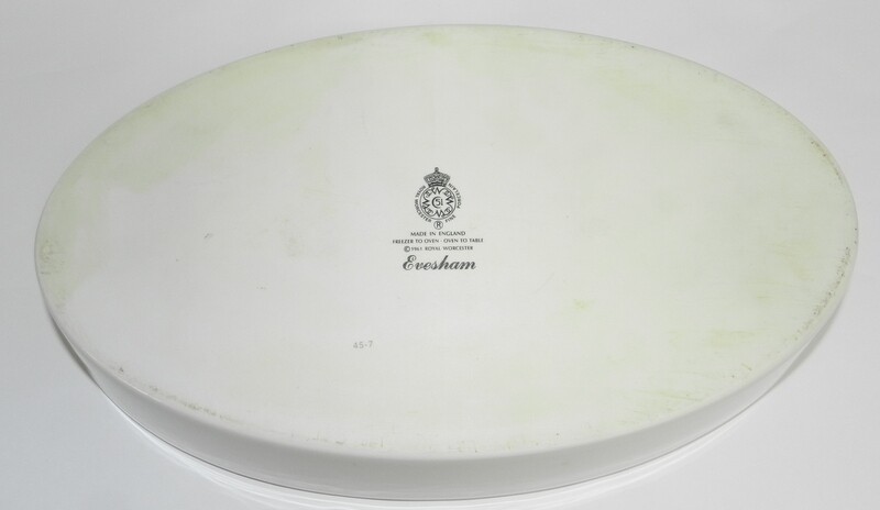 2 Vintage Royal Worcester Evesham Oval Baker Dishes