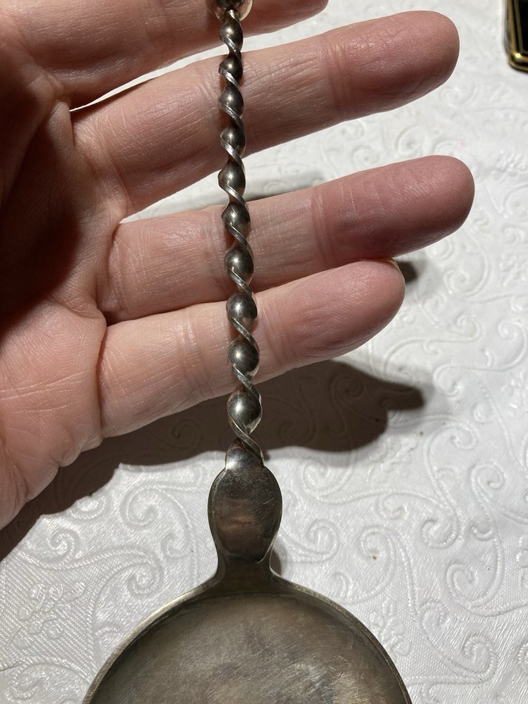 Norway Marius Hammer 830S Silver Small Pastry Cookie Server Twist Handle Round