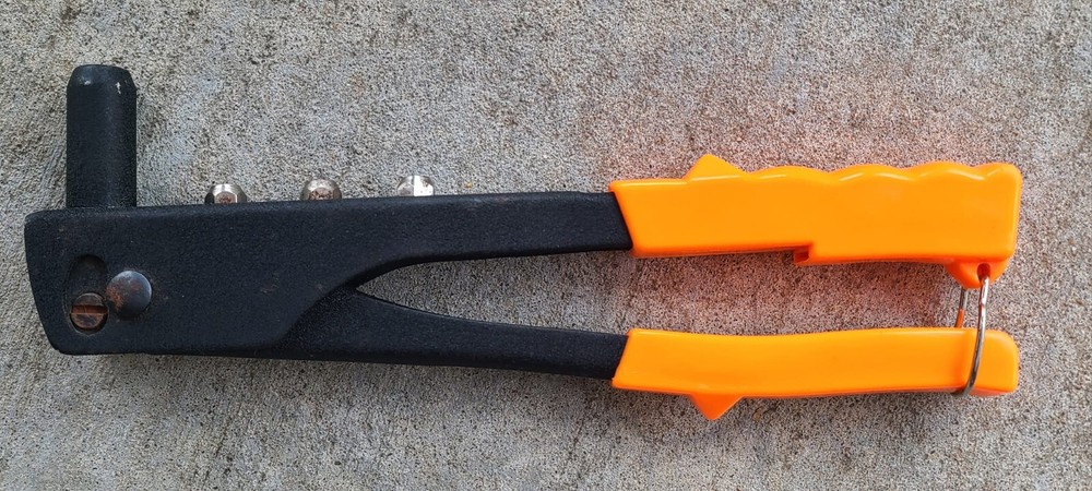 Arrow Fastener Rivet Tool Model RH 200 3 sizes