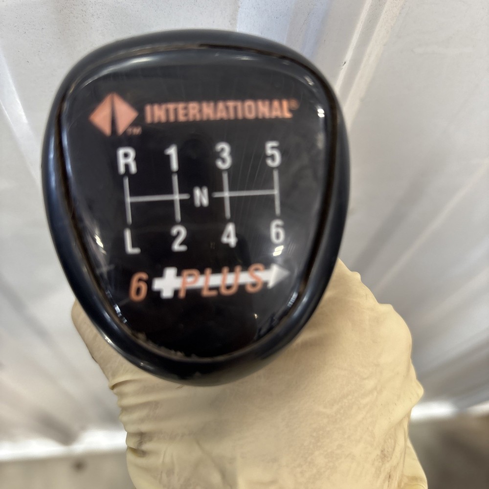 Transmission Shift Boot Linkage For 1998-2002 International 4700
