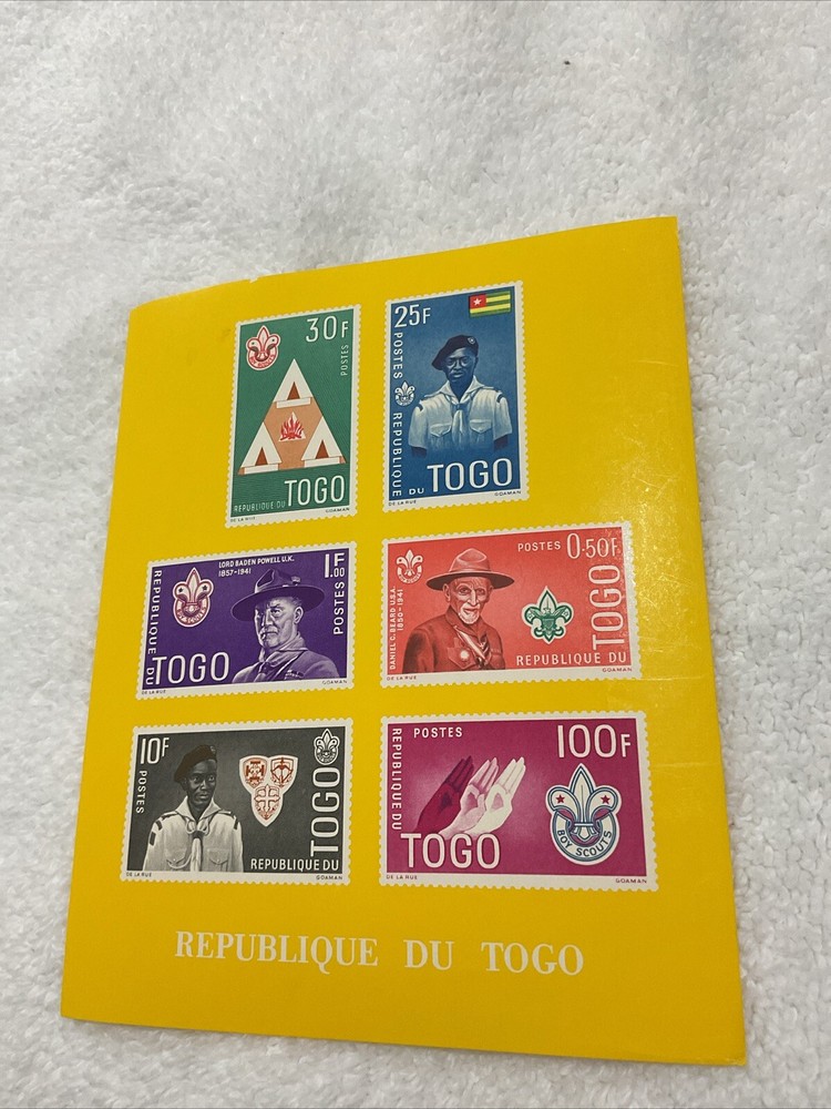 Togo-SCOUTS.SOUVENIR SHEET -MNH