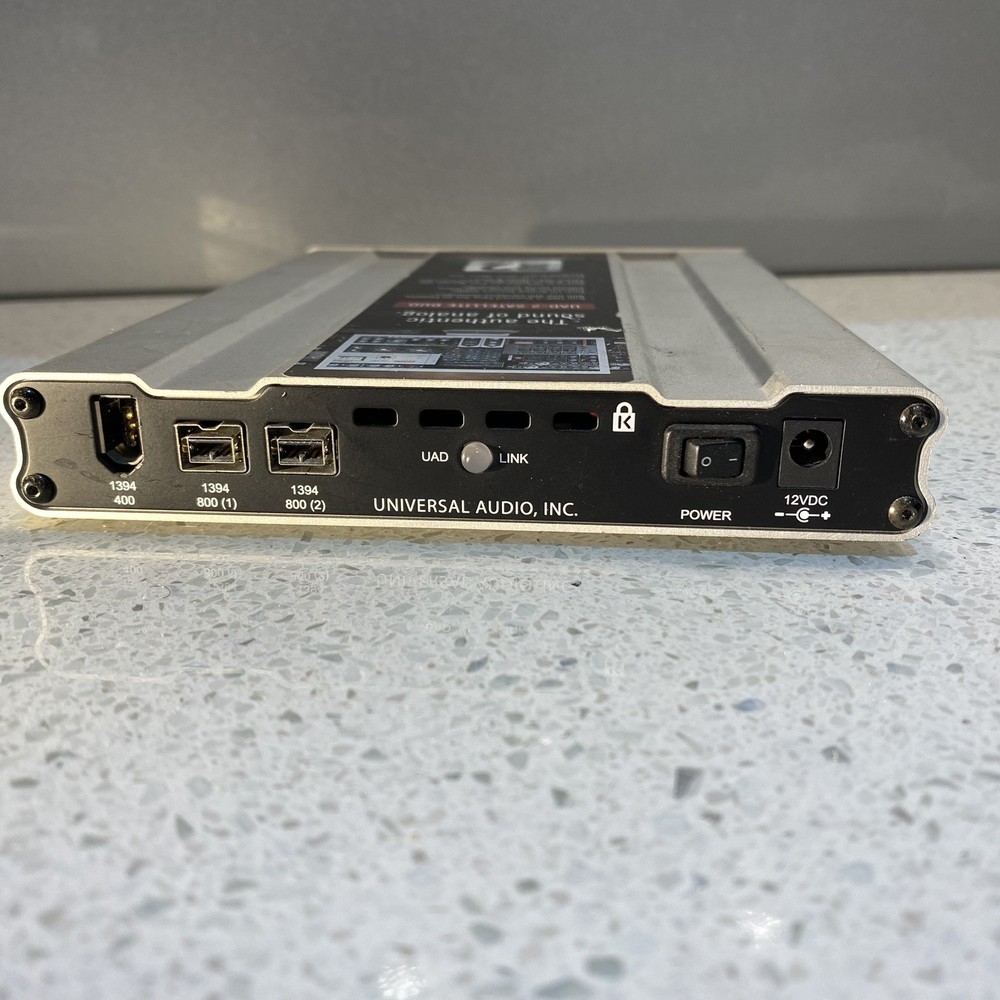Universal Audio UAD-2 Satellite DUO Core Firewire 800/400 DSP Accelerator+ PS