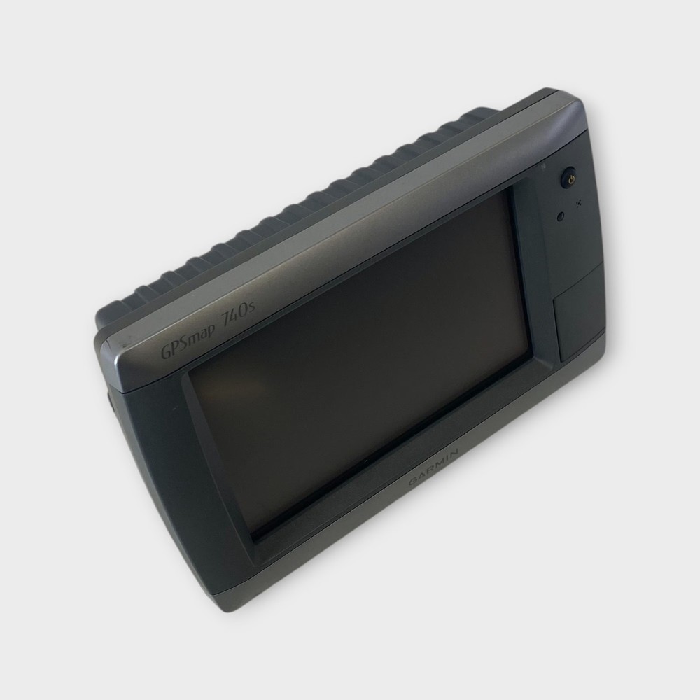Garmin GPSMAP 740s Stand-Alone Touchscreen Chartplotter (MME Refurb)~ *New LCD!