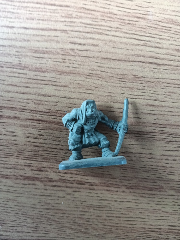 16 Plastic Orc Bowman Models 1980s