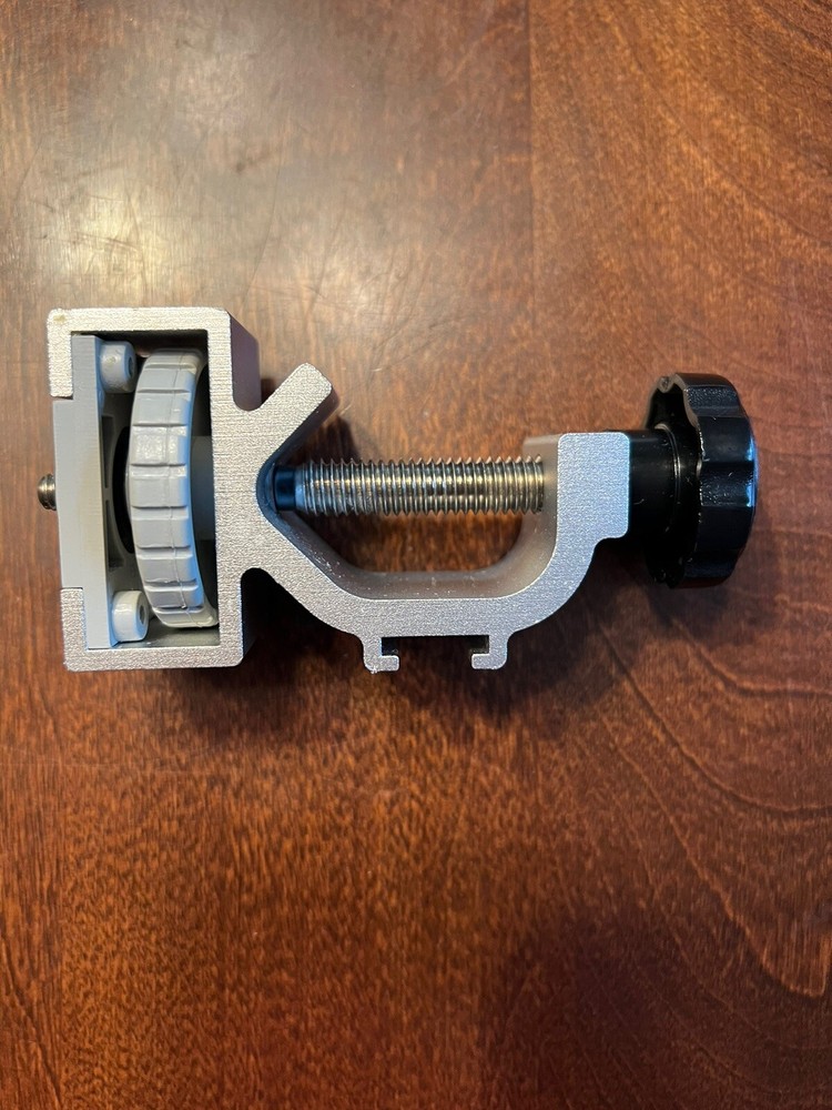 Zevex Entralite Infinity Pole Clamp