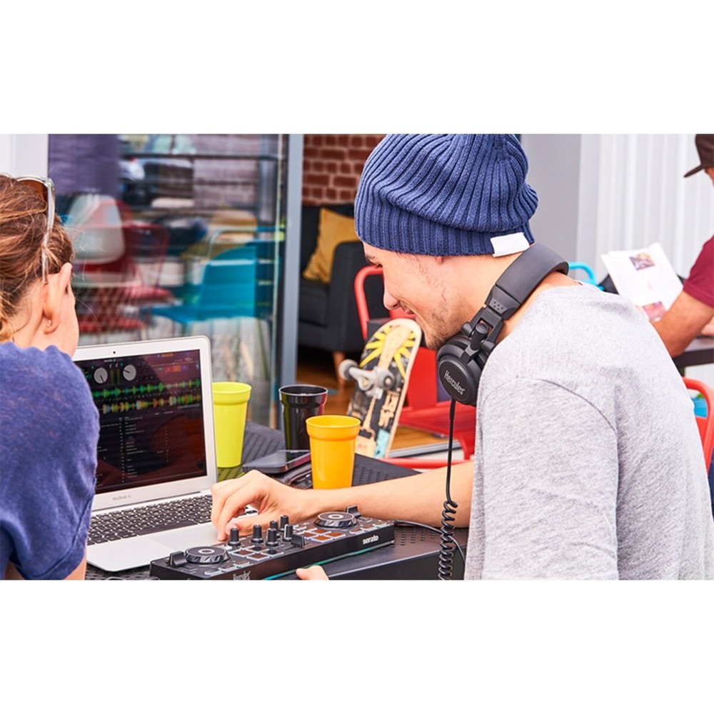 Hercules DJControl Starlight Portable Starter DJ Controller w Case Package