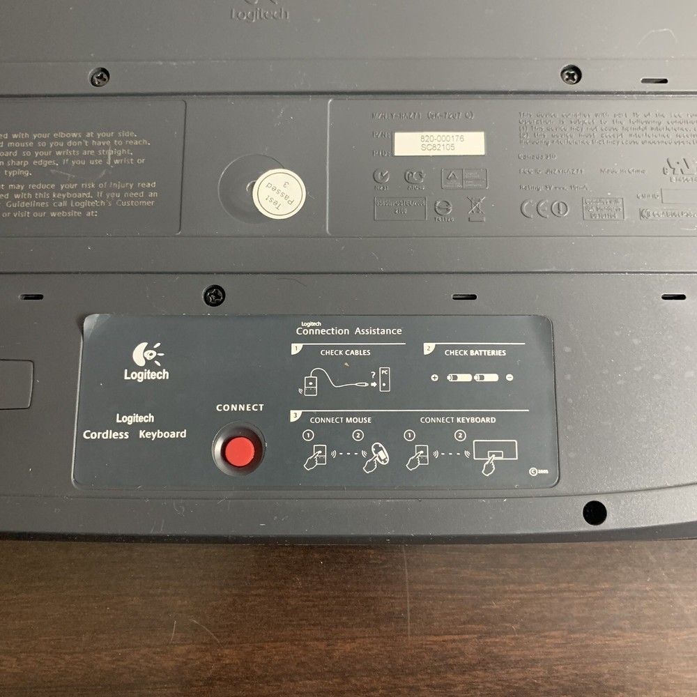 2005 Logitech Wireless Keyboard Y-RAZ71 (SK-7207 C) Tested Working