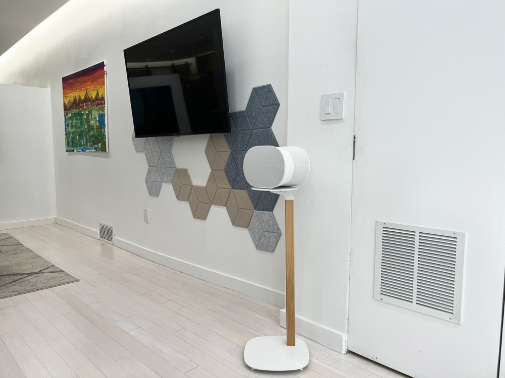 ynVISION Universal Wood Speaker Floor Stands | White | PAIR - 2 PACK