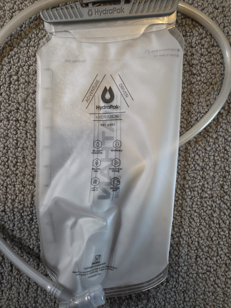 Nathan Hydration Bladder 2L, Clear New