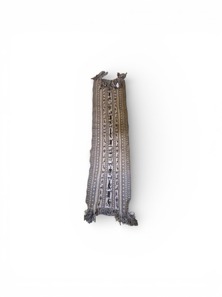 Vintage Handwoven Peruvian Frazada Table Runner Textile