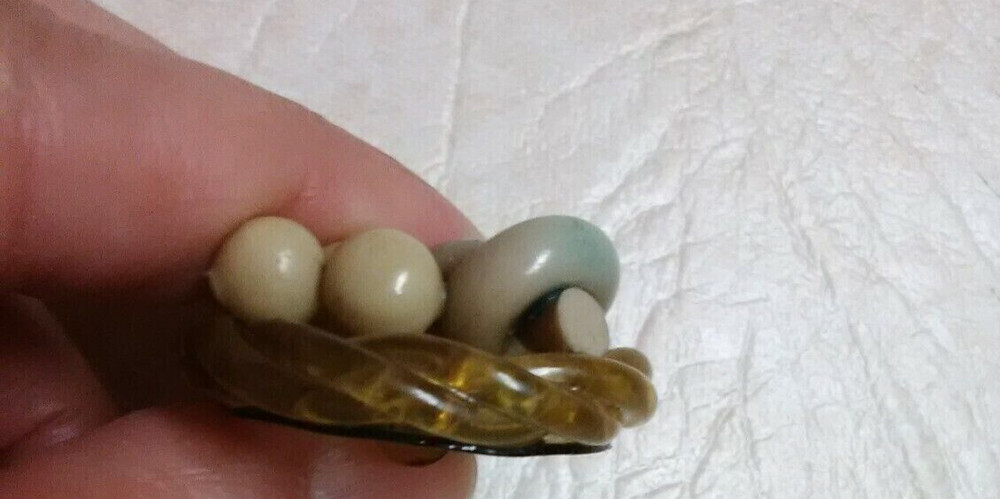 Vintage shank style button twisted plastic grapes ???