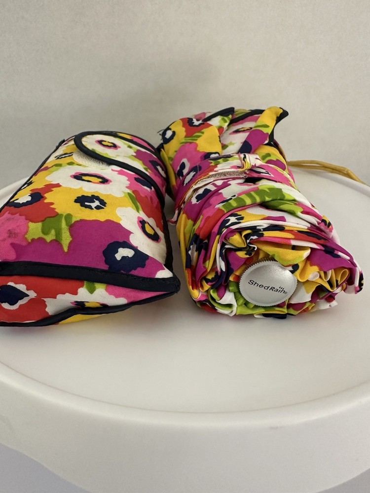 Vintage Totes Umbrella M Medium Coverage Mini Compact W Case Floral Design EUC