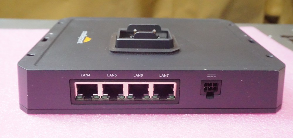 Cradlepoint RX30 Network Device Accessory Kit MB-RX30-MC