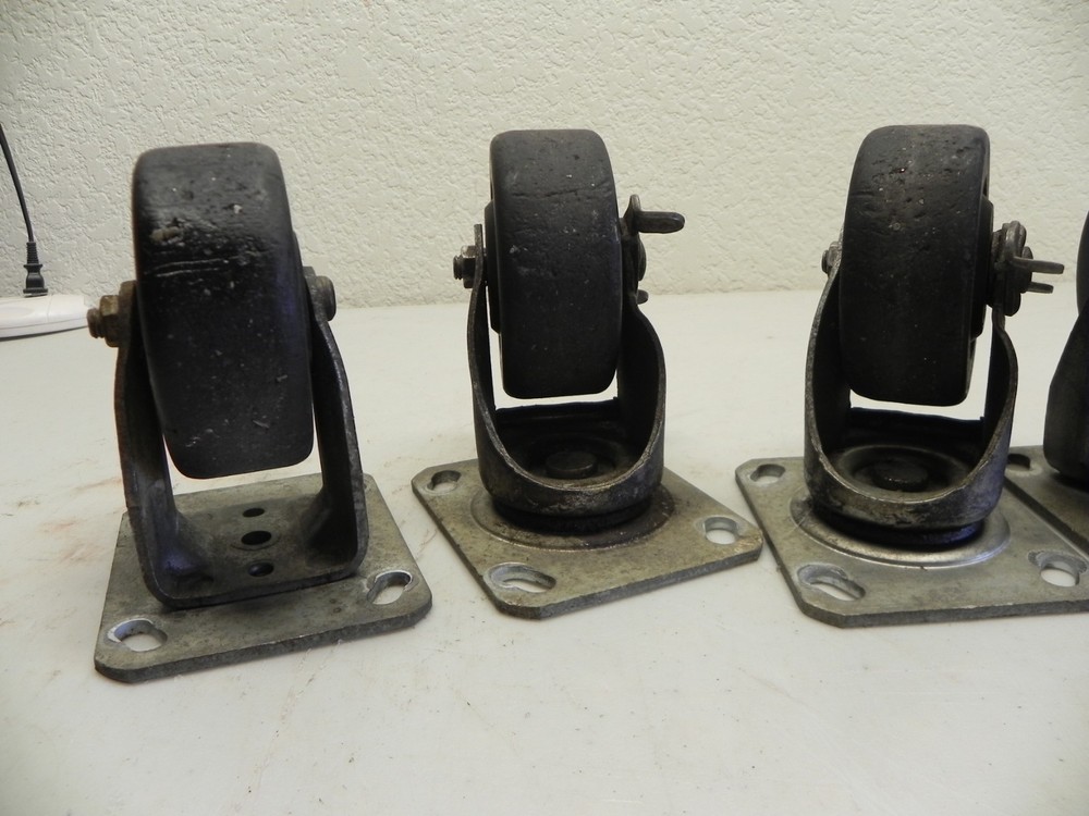 Vintage Mac MB920 Roll Cab 4 Piece Caster Set 2 Swivel/Locking & 2 Fixed