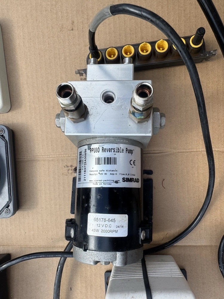 Simrad Ac12 Complete Autopilot System