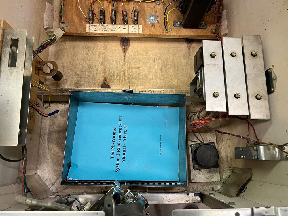 Gottlieb Cleopatra Pinball Machine