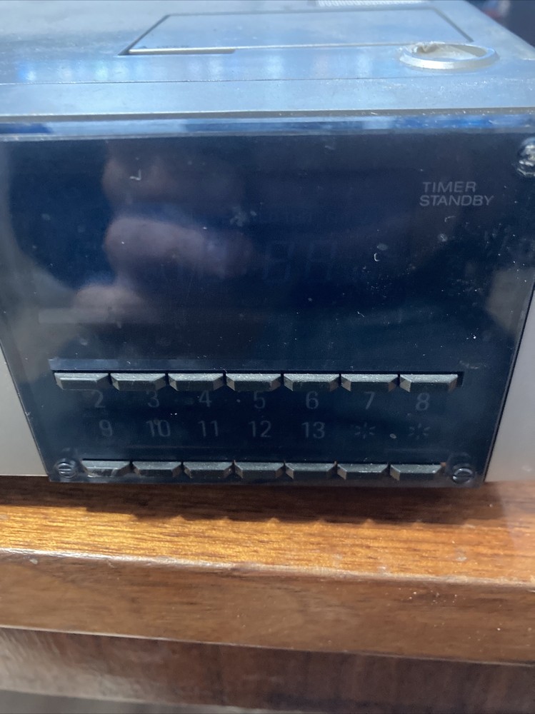 Vintage SONY TT-2000 Programmable Betamax Portable Tuner Timer Unit