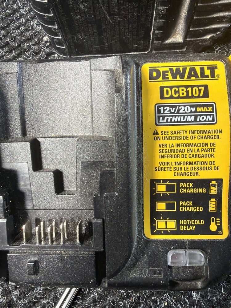 DEWALT DCF885