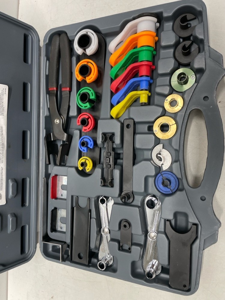FUEL FILTER DISCONNECT SET (P03050107)