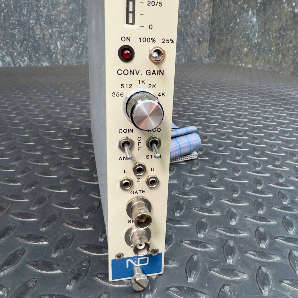 NIM BIN Module - Nuclear Data ND584 ADC Analog to Digital