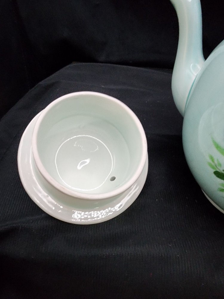Adams Allegro Teapot