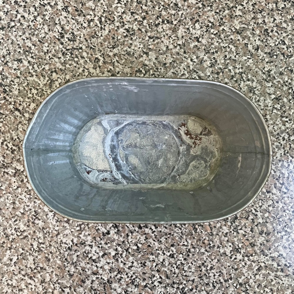 Galvanized Metal Green Oval Planter Or Storage Tin