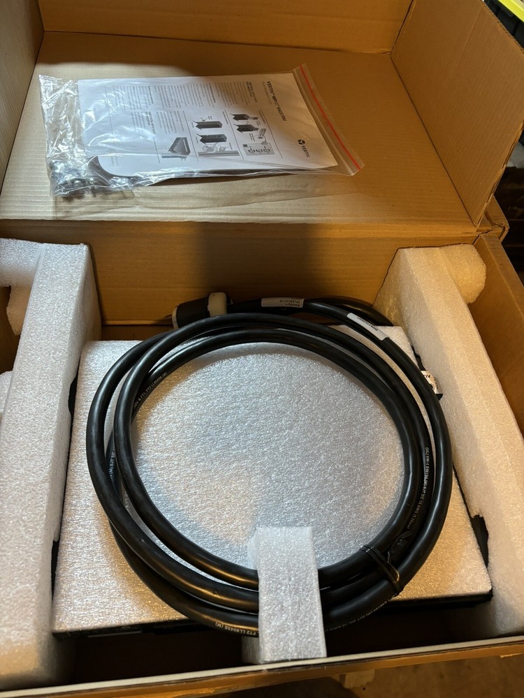 Vertiv MPH2 MPHB2112 Horizontal Rack PDU