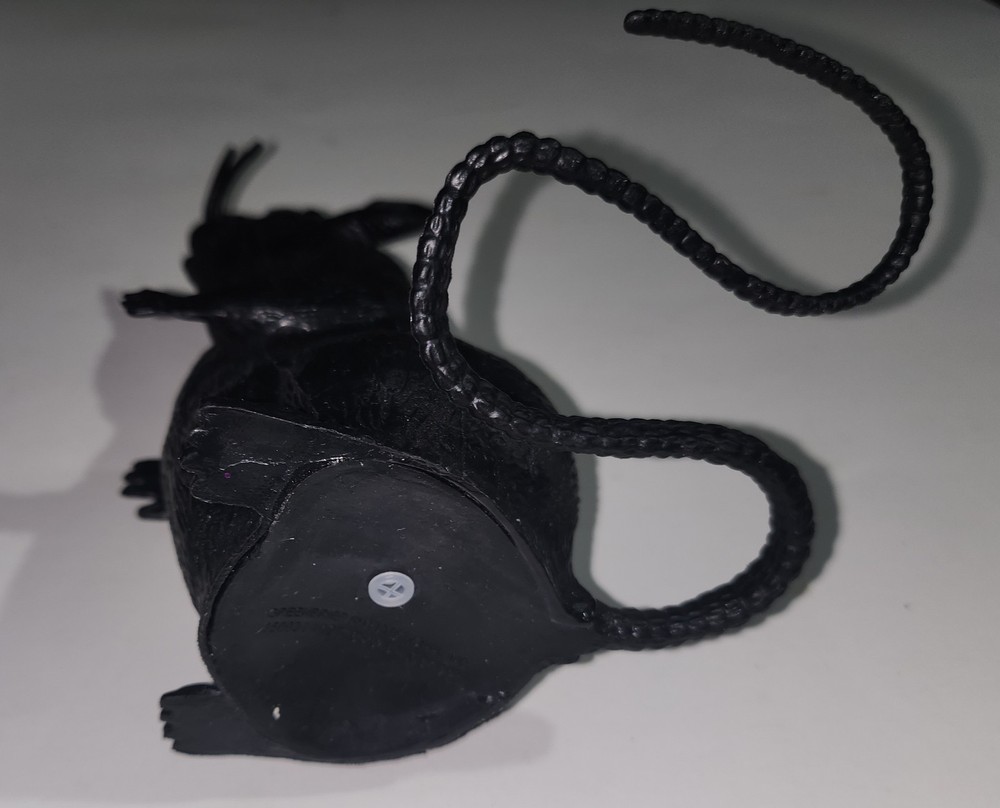 Black Standing Halloween Rat 6" Figure